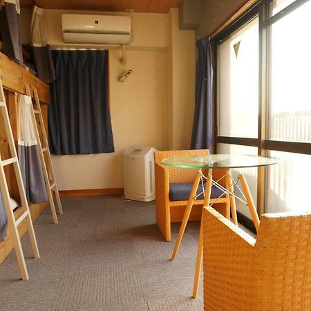 Guesthouse Arigato Hiroshima Exterior foto