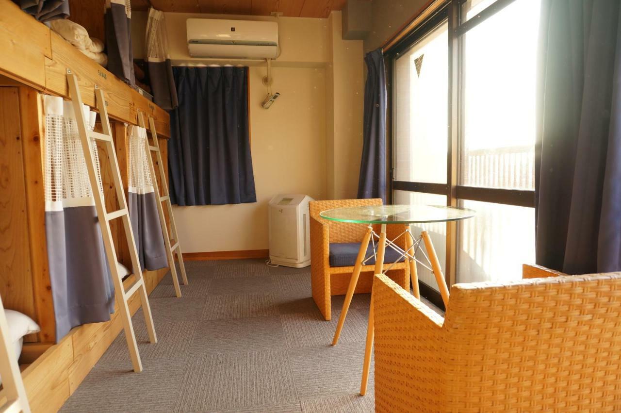 Guesthouse Arigato Hiroshima Exterior foto